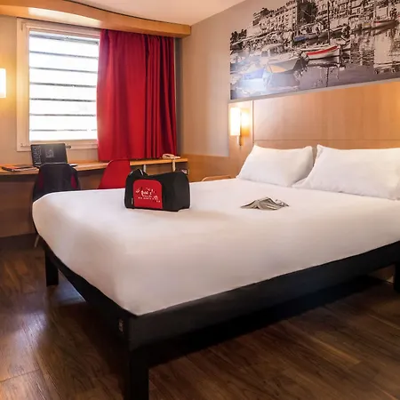 Ibis Cannes Mandelieu Esterno foto